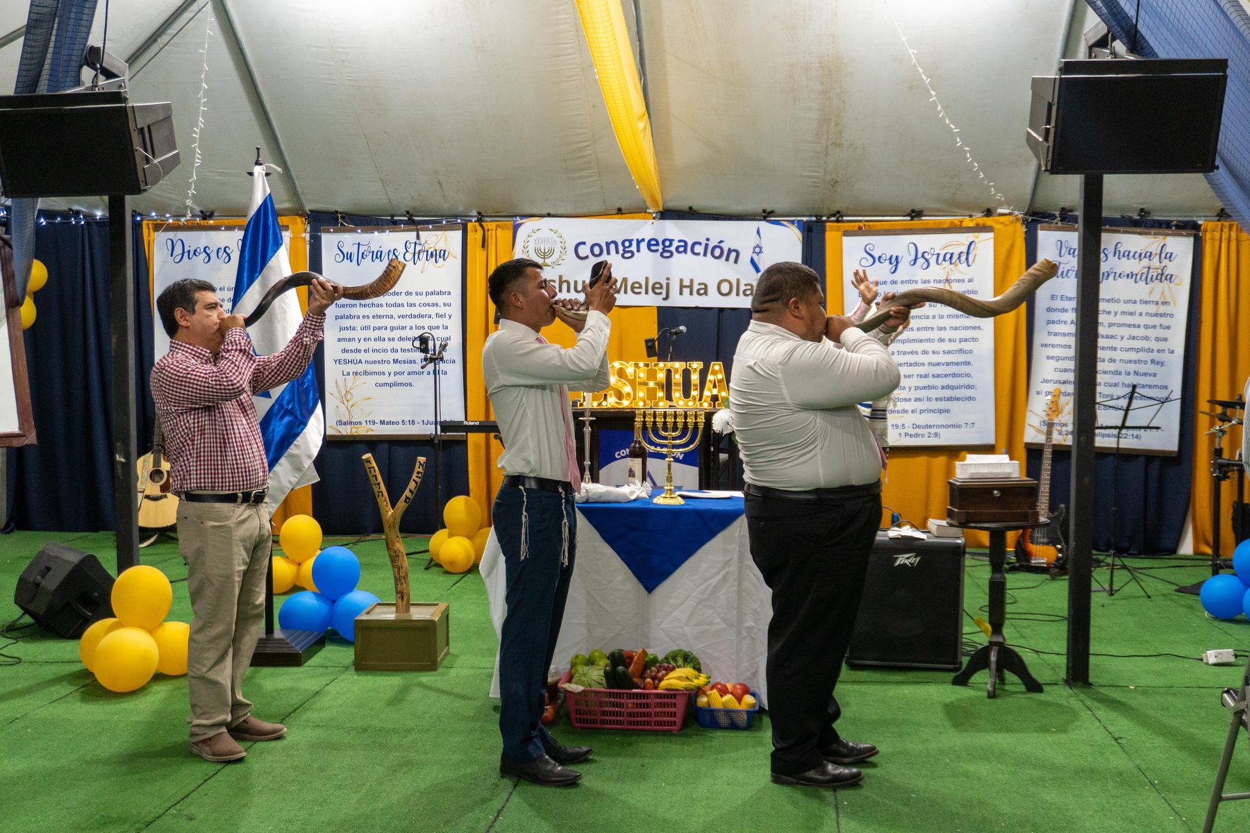Toque de shofar en Yom Teruá